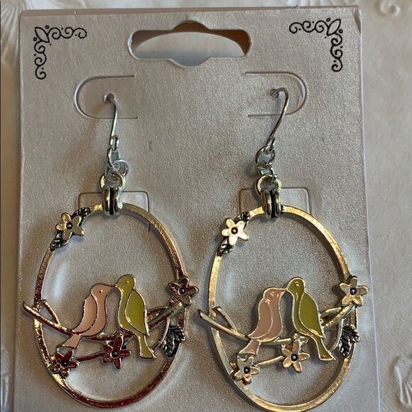 Earrings   - Picture 2 of 5